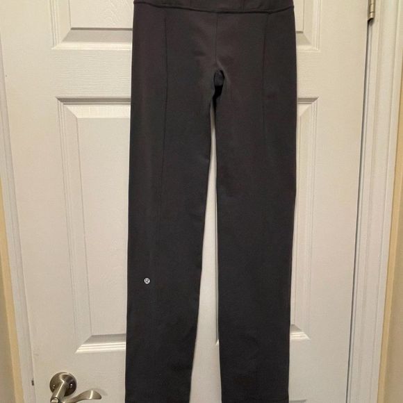 Lululemon Straight  Leg Yoga Pant with Belt Loops - Picture 3 of 6